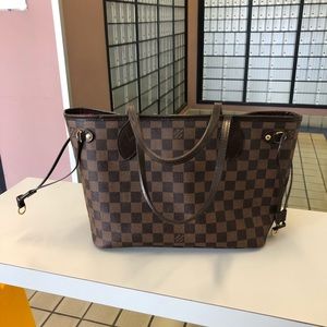 ❗️Sold❗️Authentic Louis Vuitton Neverfull pm
